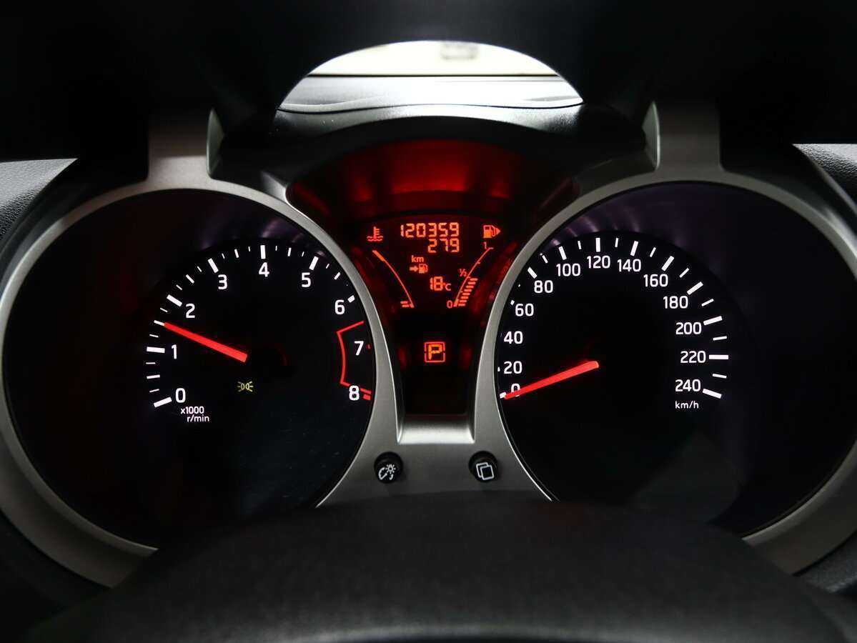 Nissan Juke 2013 года с пробегом. Фото: #16