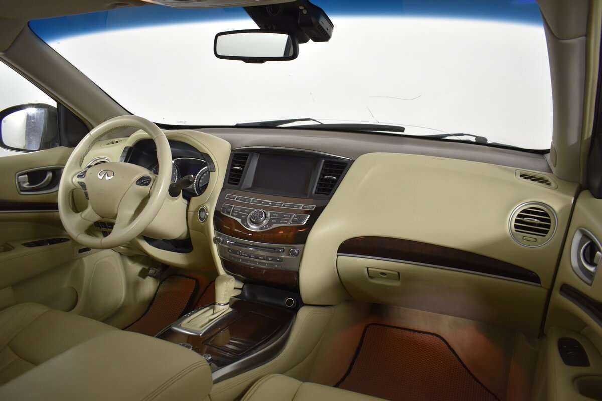 Infiniti QX60 2014 года с пробегом. Фото: #13
