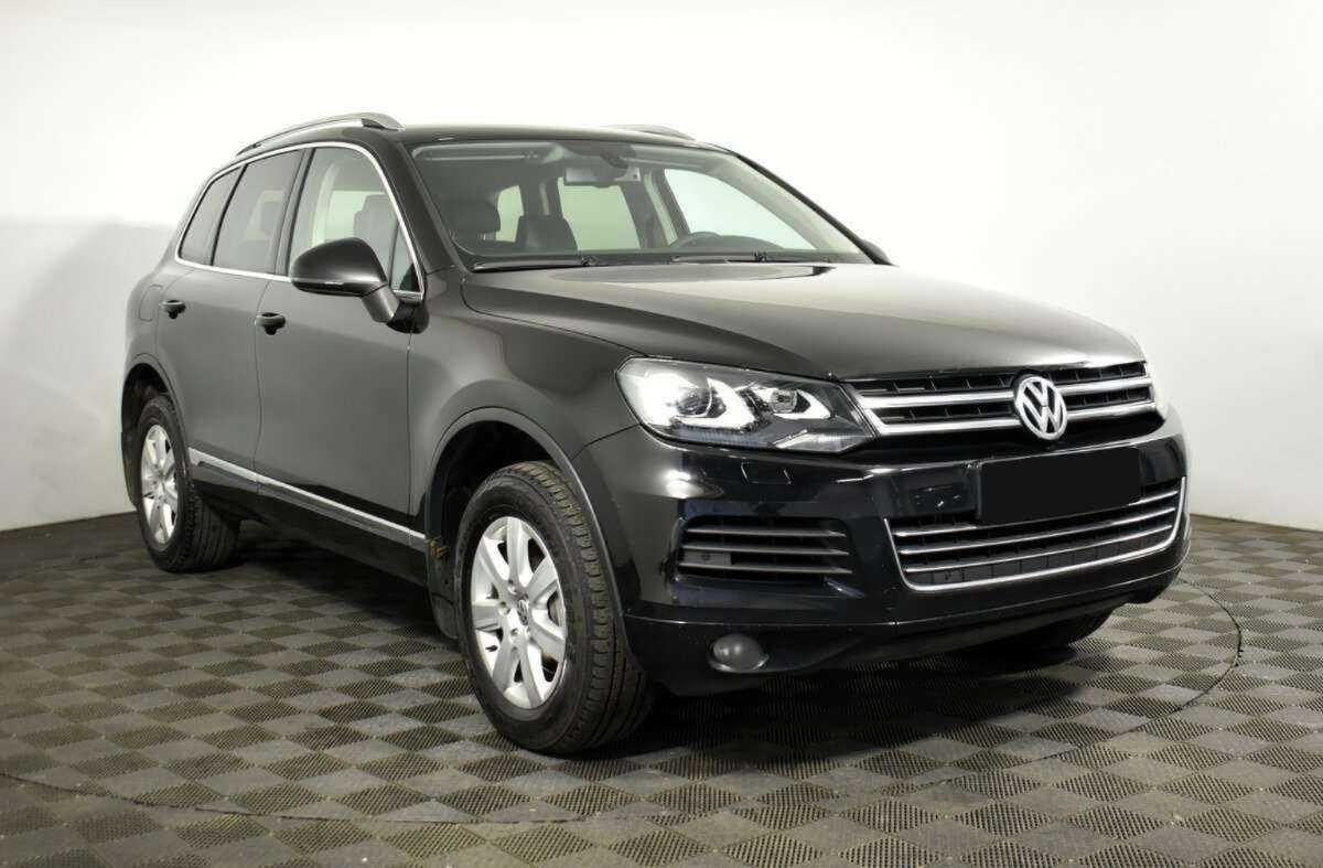 Volkswagen Touareg 2013 года с пробегом. Фото: #2