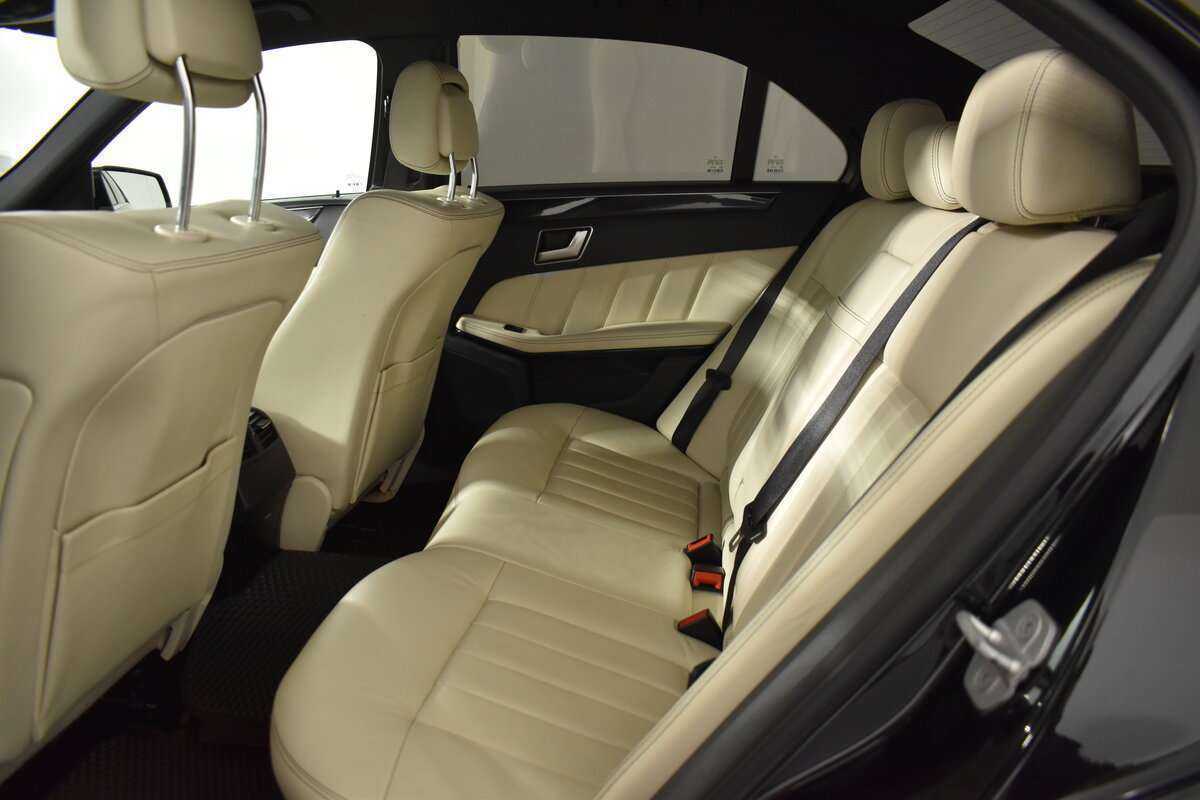 Mercedes-Benz E-Класс 2013 года с пробегом. Фото: #8