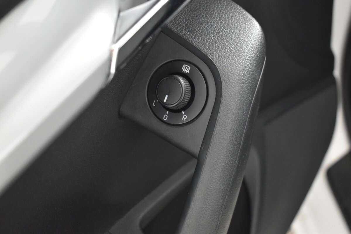 Б/У Шкода Октавия 2014 года. Фото: #13