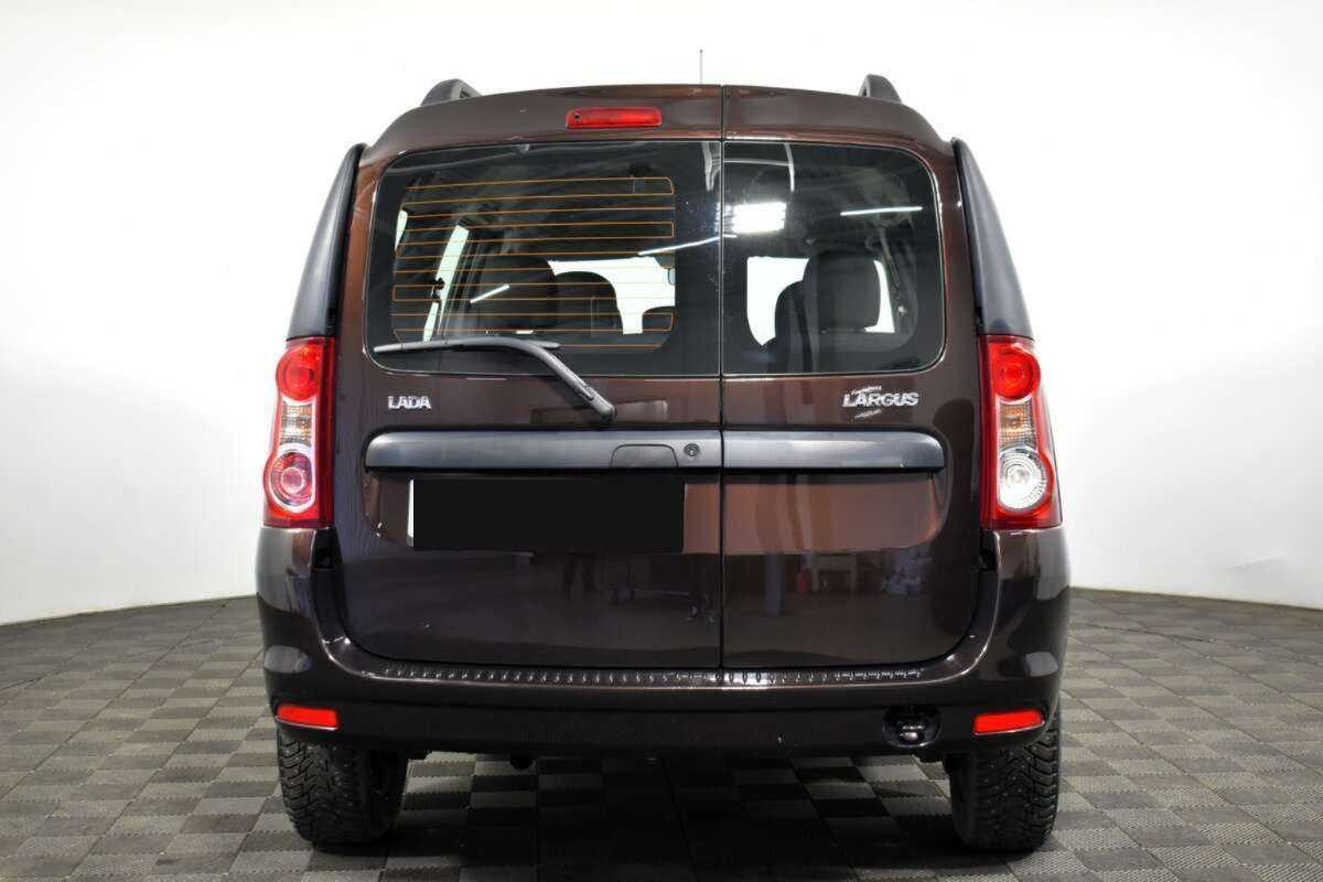 Lada (ВАЗ) Largus 2018 года с пробегом. Фото: #3