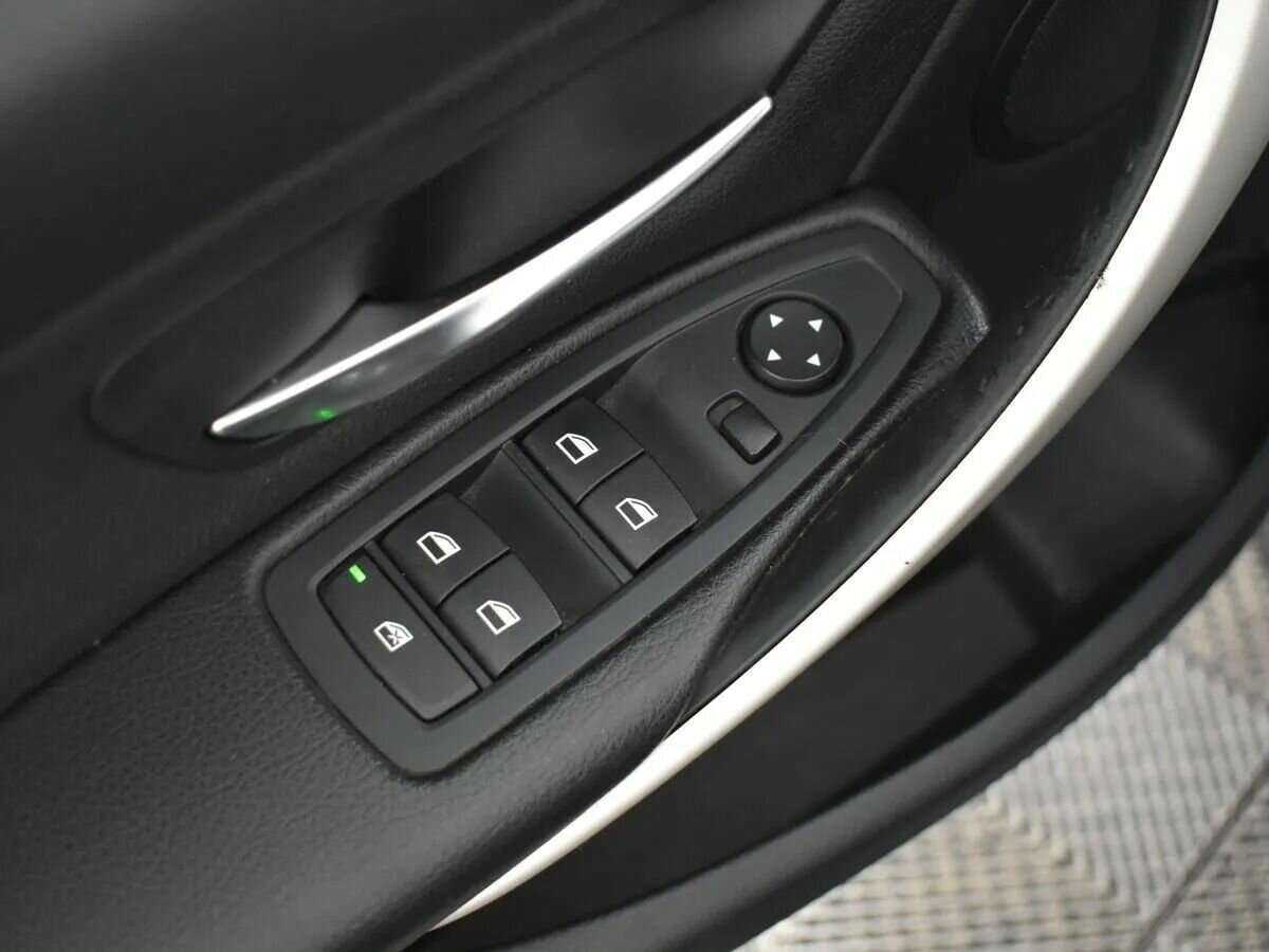 BMW 3 серии 2014 года с пробегом. Фото: #3