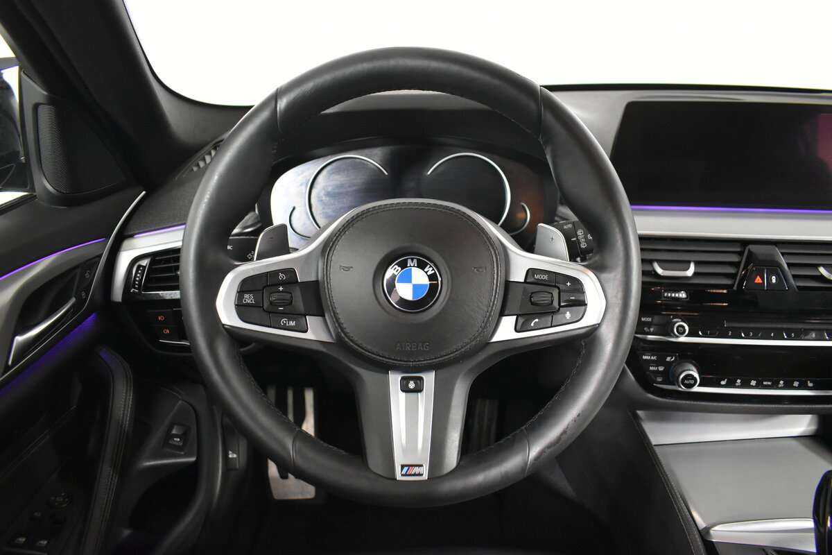 BMW 5 серии 2018 года с пробегом. Фото: #13