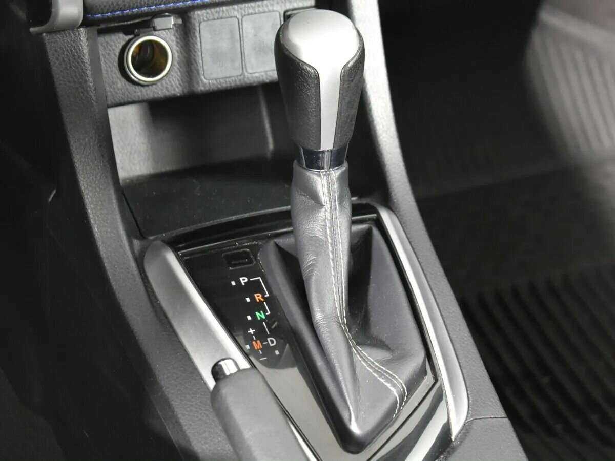 Б/У Тойота Королла 2018 года. Фото: #12