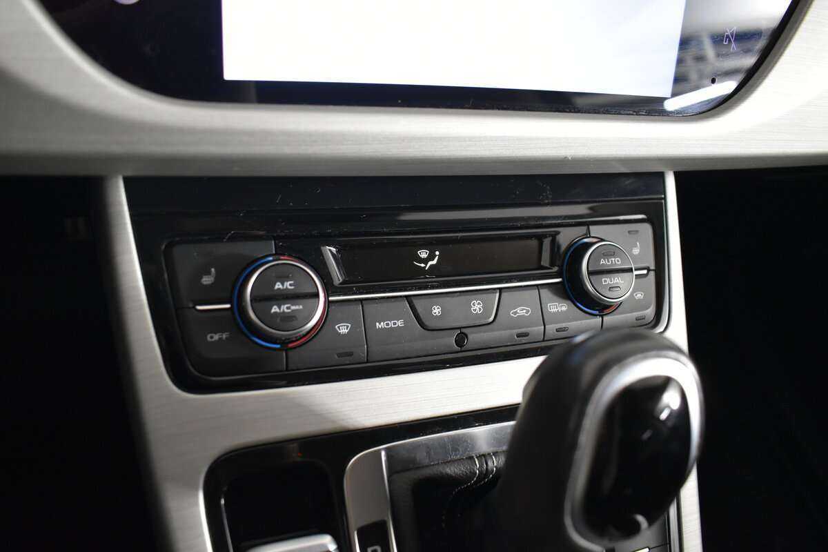 Б/У Джили Атлас 2020 года. Фото: #17