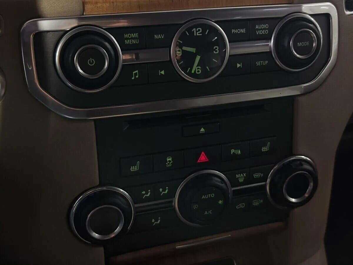 Land Rover Discovery 2014 года с пробегом. Фото: #14