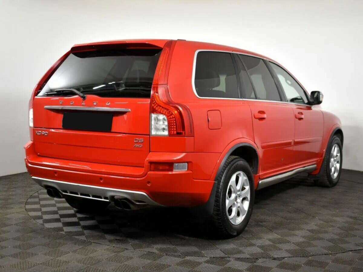 Б/У Вольво ИксЦ90 2013 года. Фото: #3