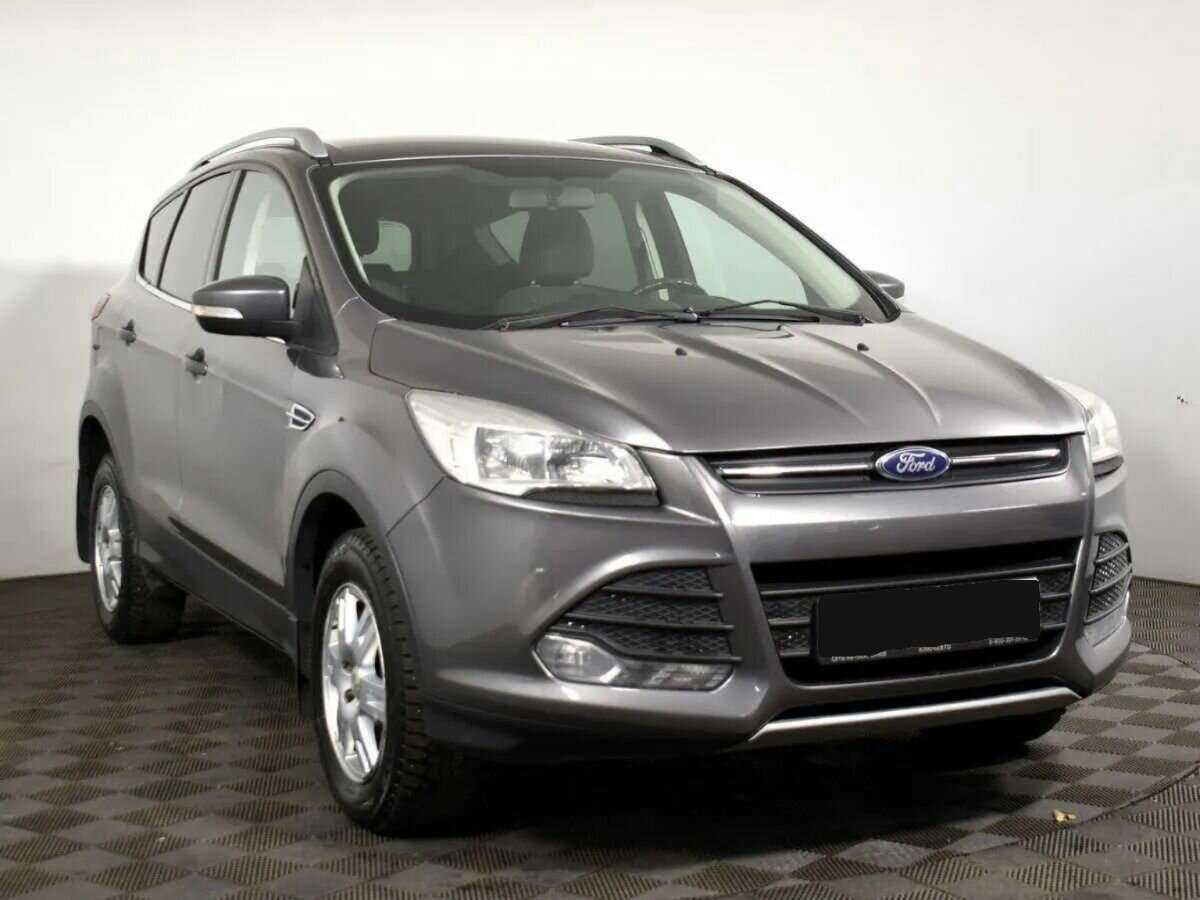 Ford Kuga 2013 года с пробегом. Фото: #1