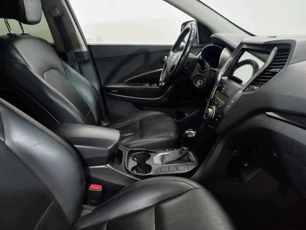 Б/У Хендай Санта Фе 2013 года. Фото: #9