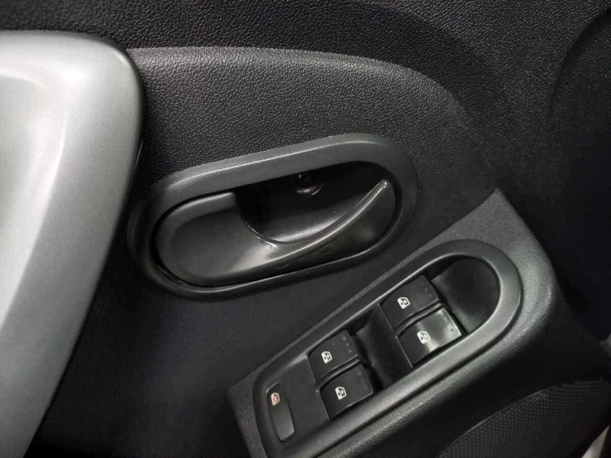 Б/У Рено Дастер 2012 года. Фото: #13