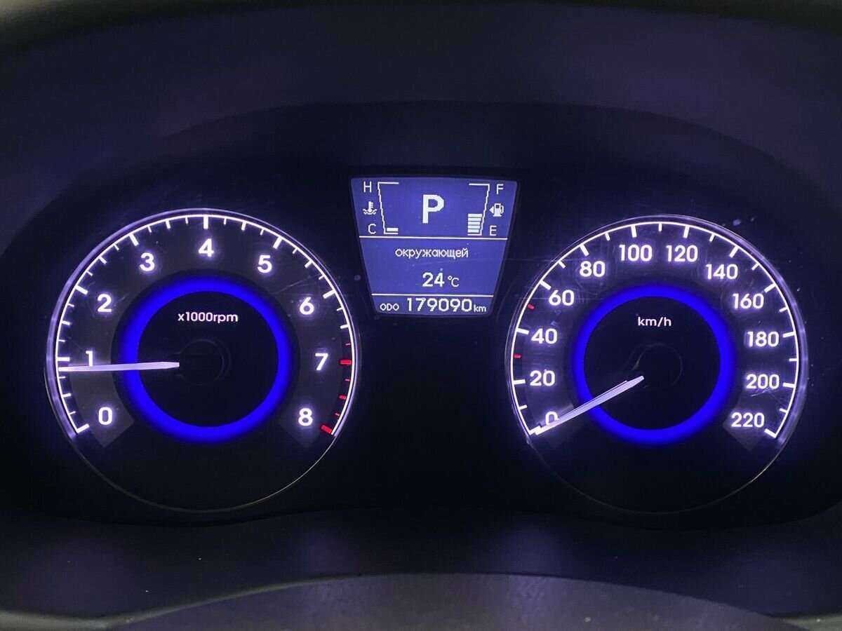 Hyundai Solaris 2012 года с пробегом. Фото: #12