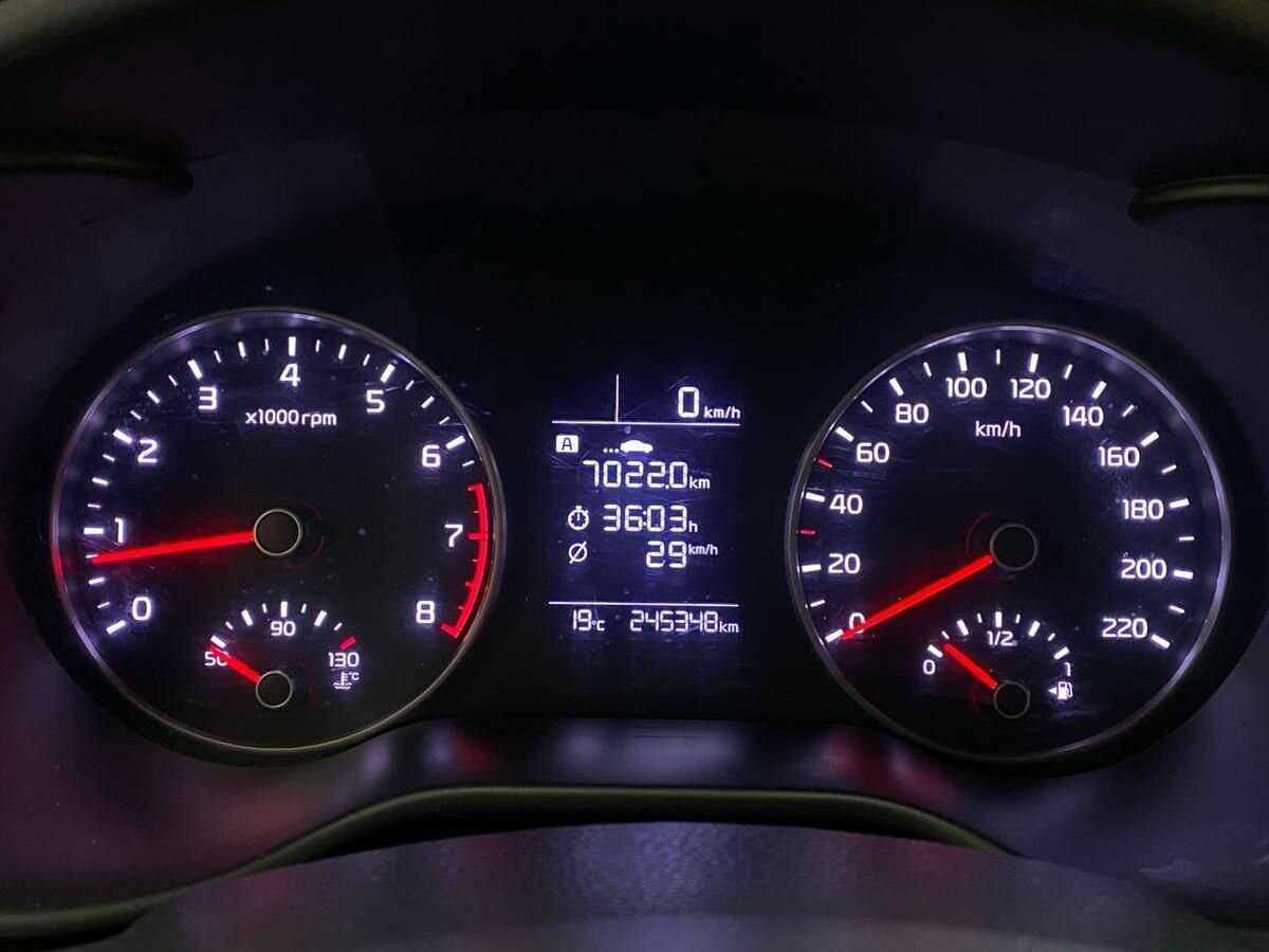 Б/У Киа Рио 2017 года. Фото: #12