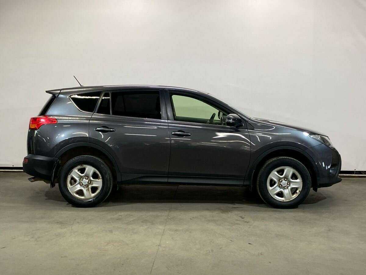 Б/У Тойота Рав4 2014 года. Фото: #3