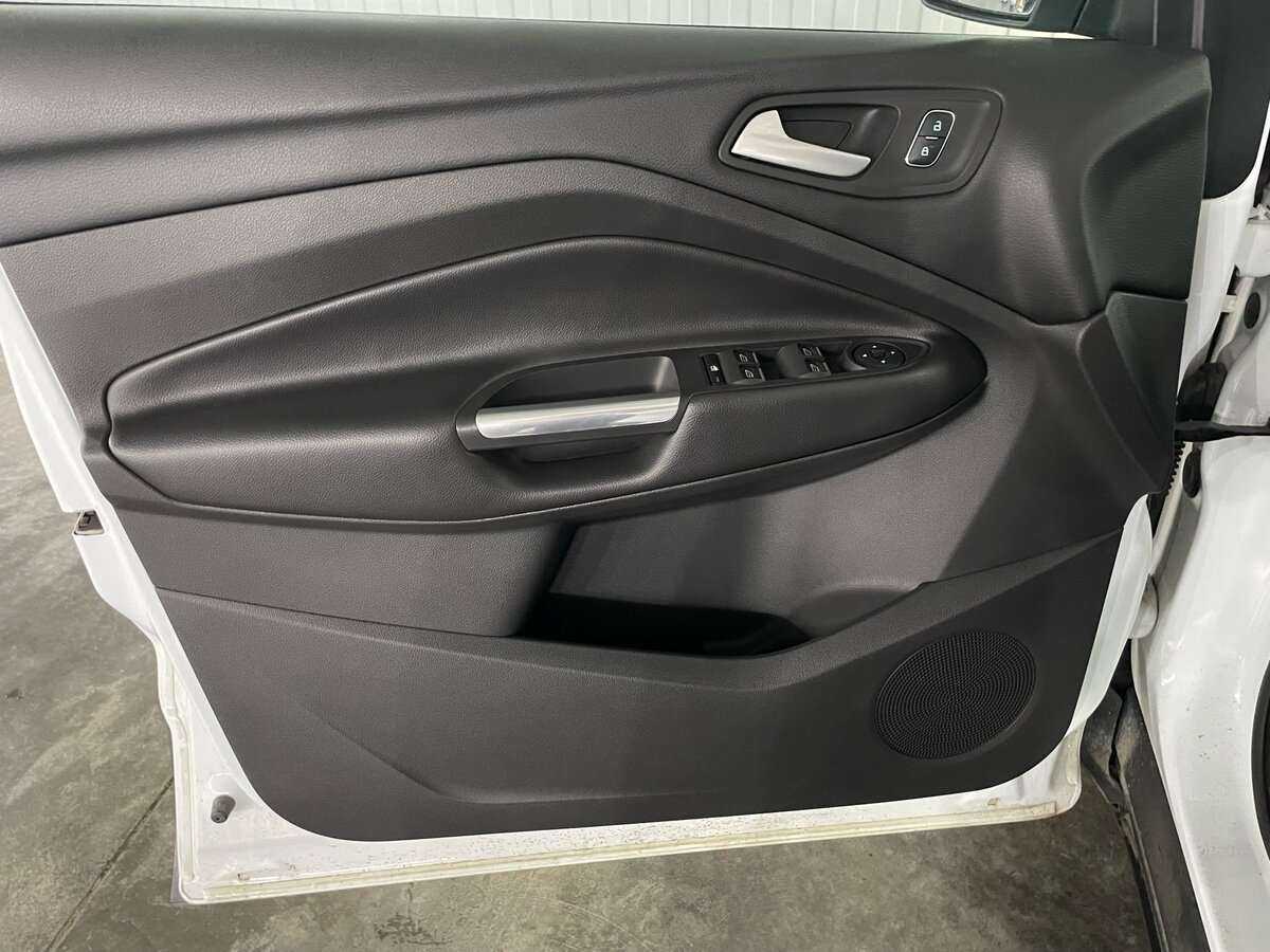 Ford Kuga 2017 года с пробегом. Фото: #23