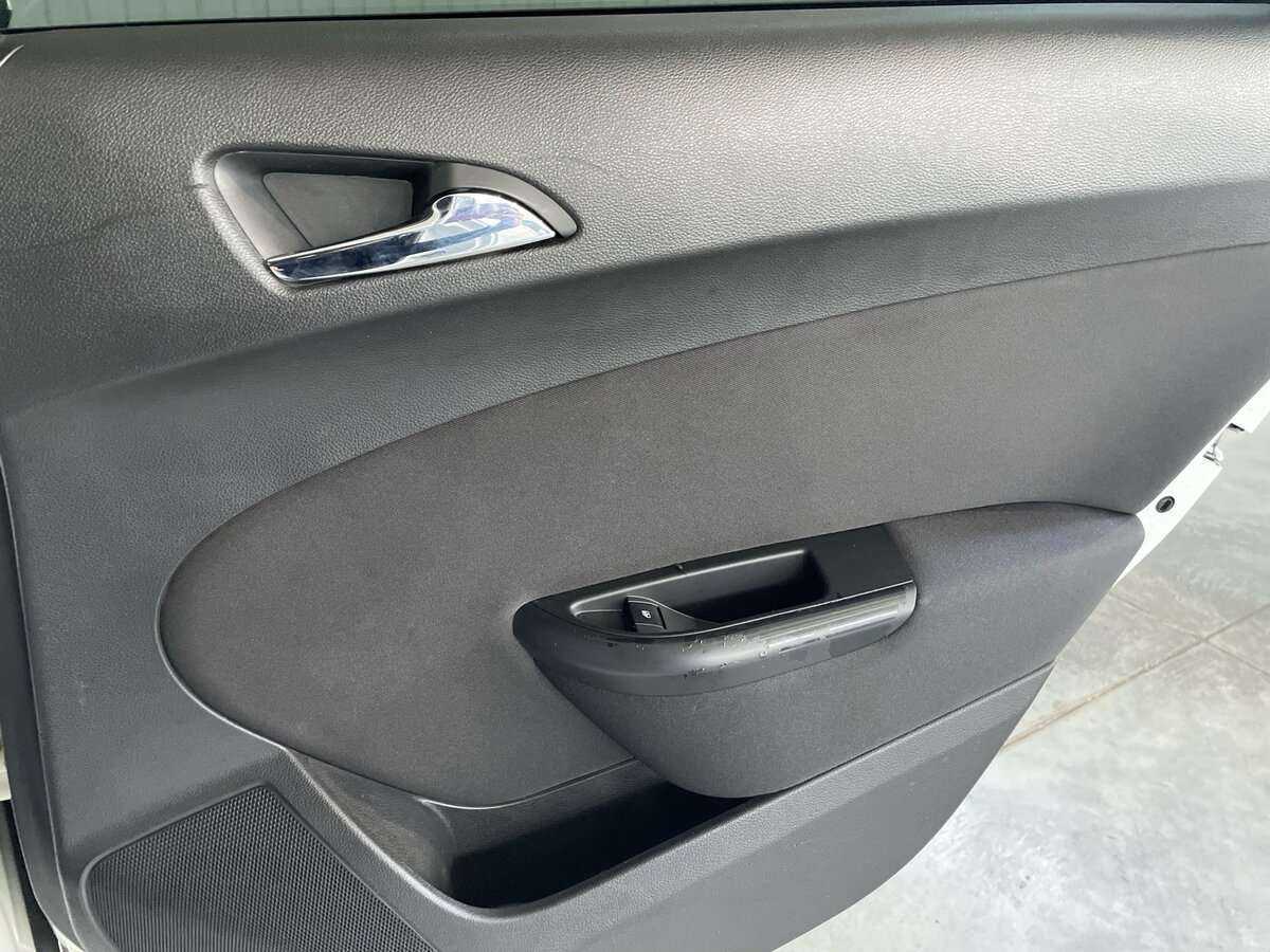 Opel Astra 2012 года с пробегом. Фото: #22