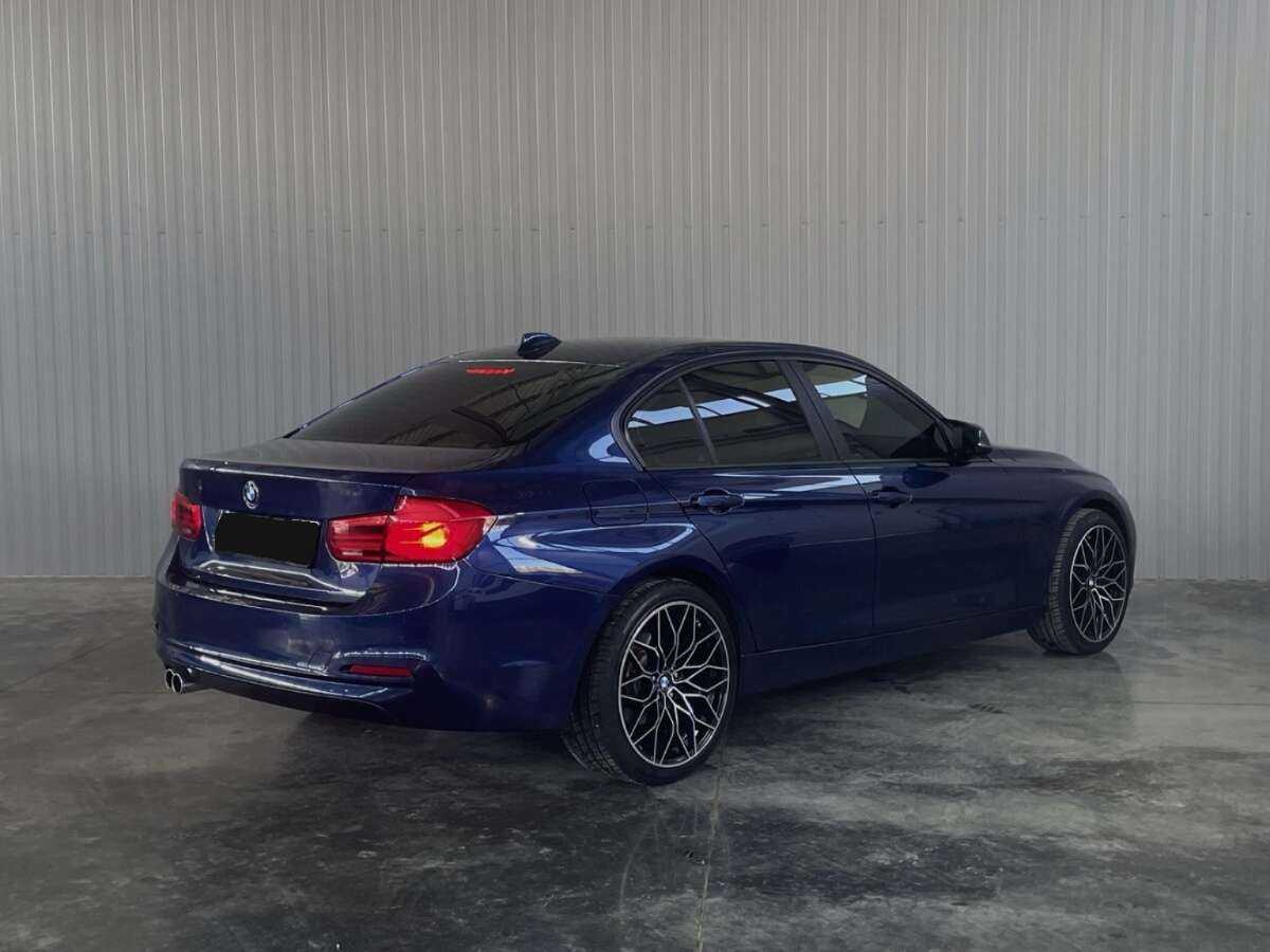BMW 3 серии 2018 года с пробегом. Фото: #4