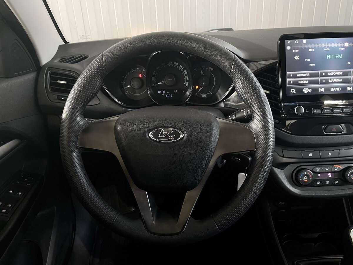 Lada (ВАЗ) Vesta 2017 года с пробегом. Фото: #9