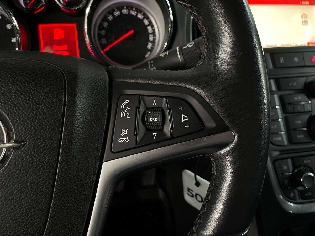 Opel Astra 2014 года с пробегом. Фото: #11