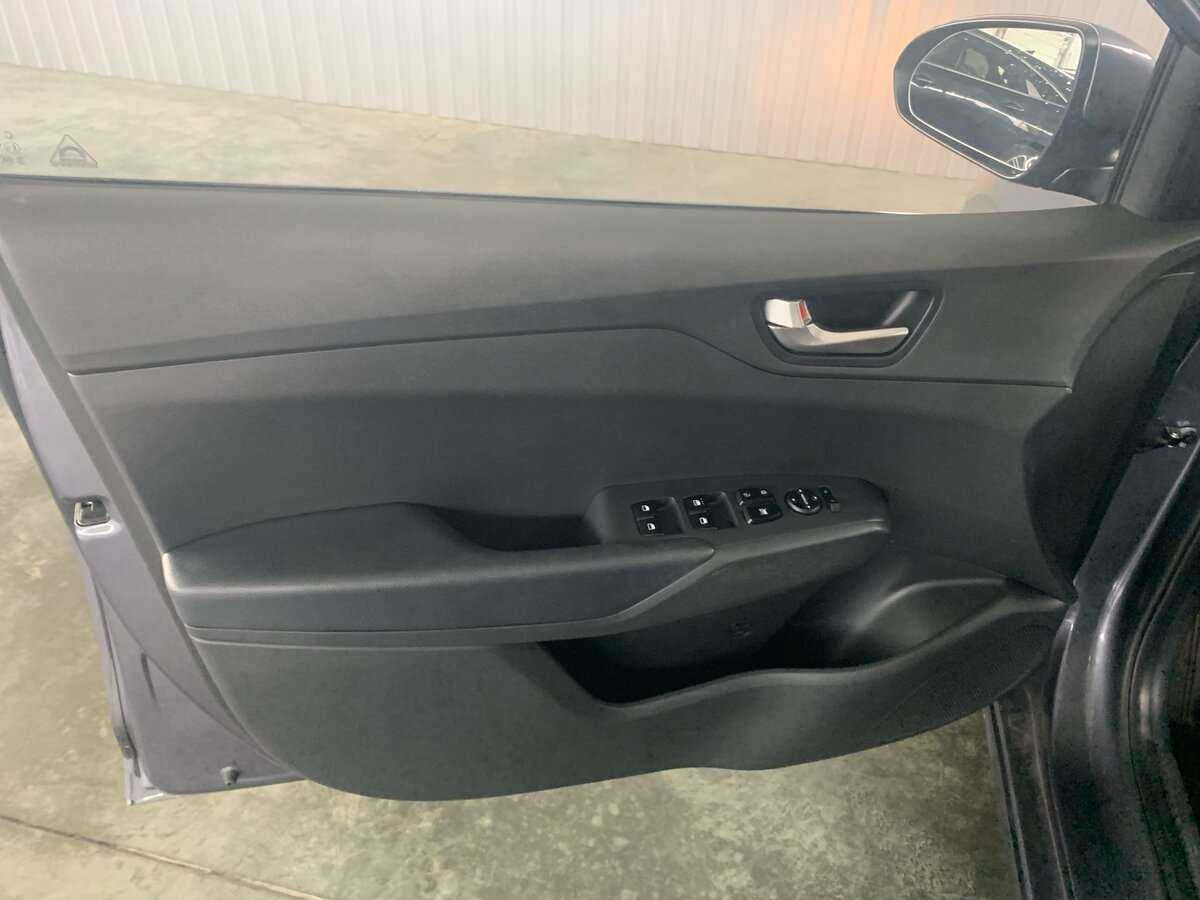 Hyundai Solaris 2021 года с пробегом. Фото: #17