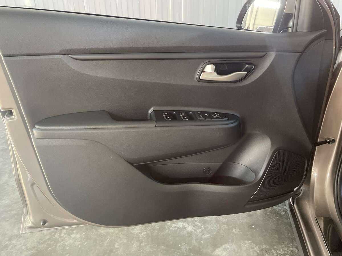 Kia Rio 2022 года с пробегом. Фото: #18