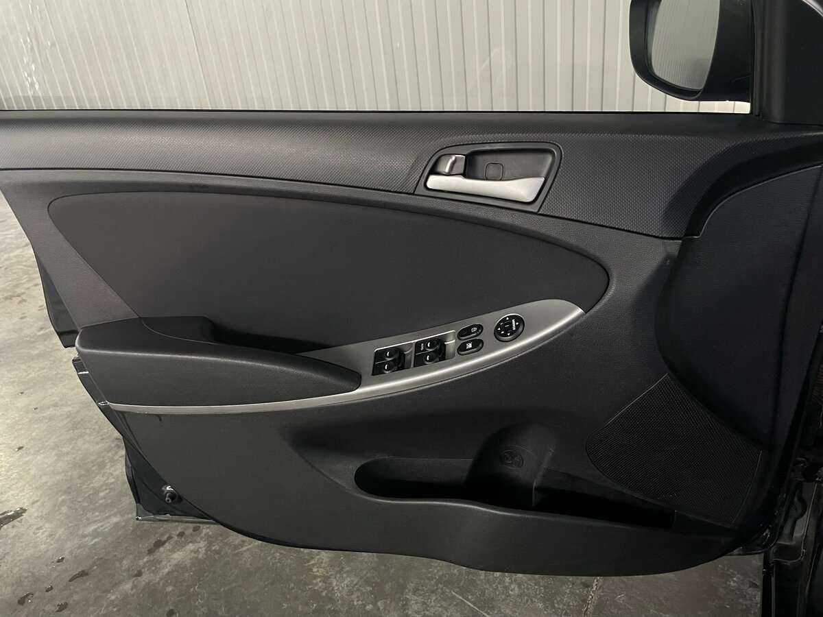 Hyundai Solaris 2016 года с пробегом. Фото: #18