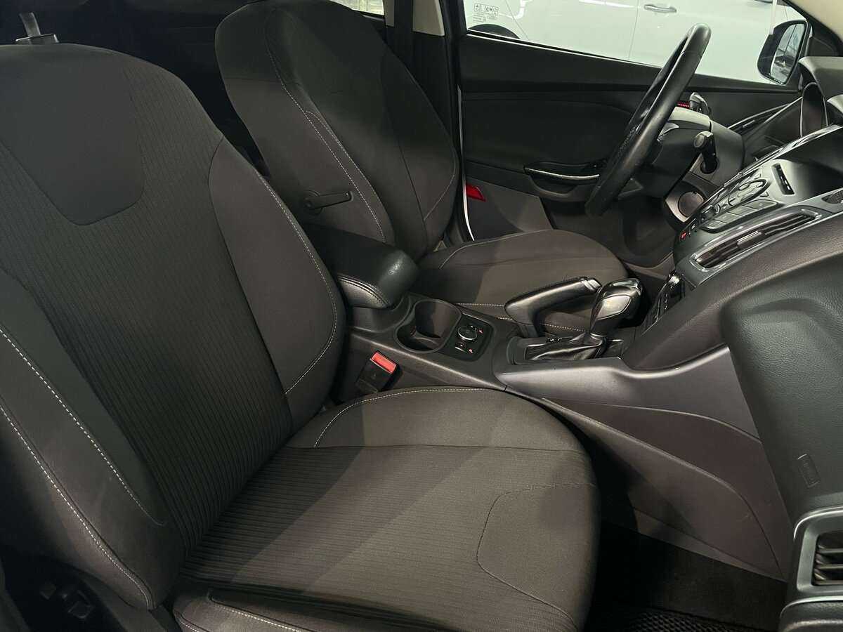 Ford Focus 2013 года с пробегом. Фото: #13