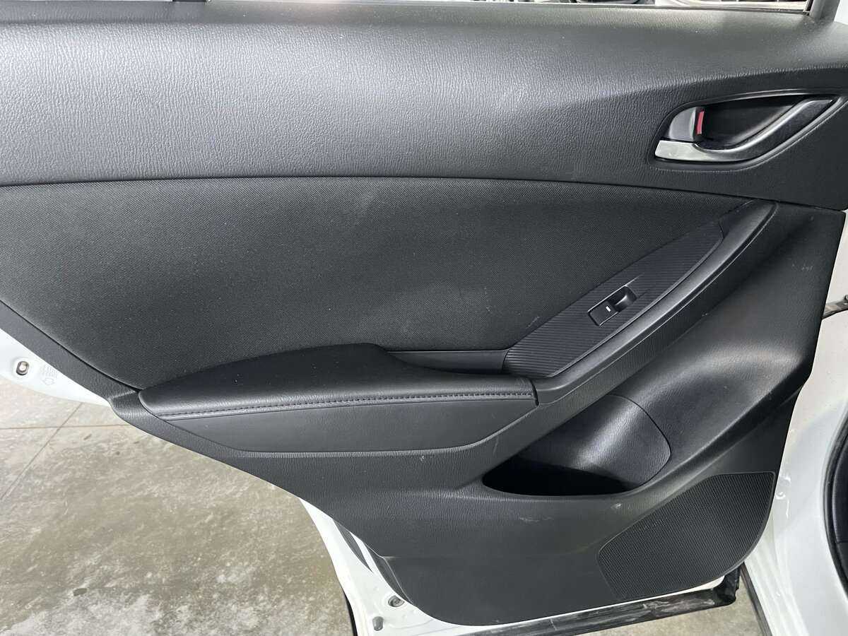 Mazda CX-5 2015 года с пробегом. Фото: #21