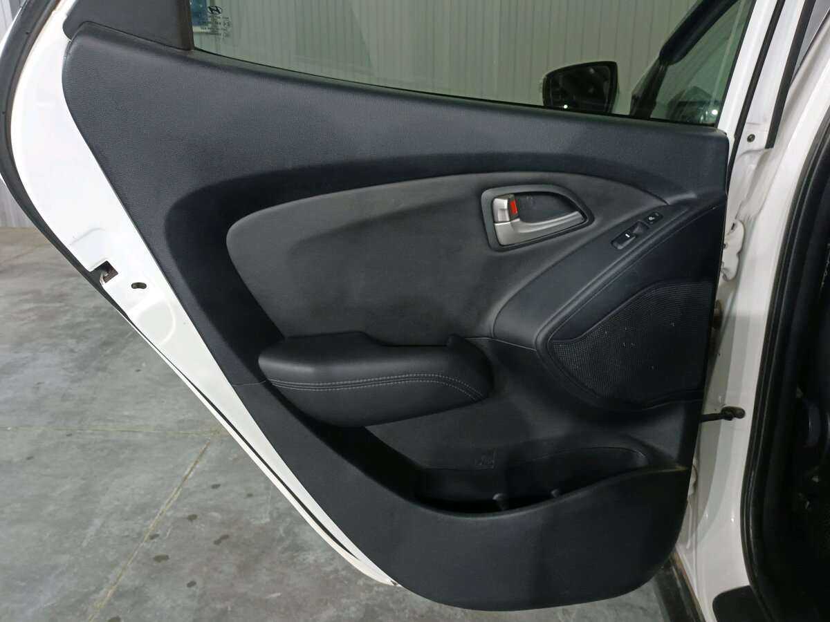 Hyundai ix35 2012 года с пробегом. Фото: #16