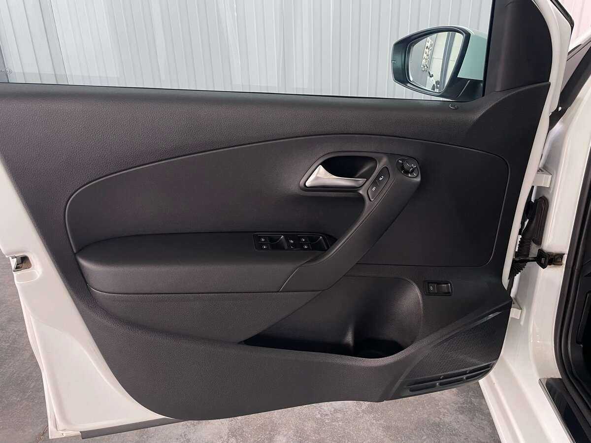 Volkswagen Polo 2018 года с пробегом. Фото: #8
