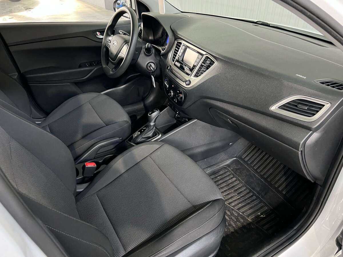 Hyundai Solaris 2021 года с пробегом. Фото: #9