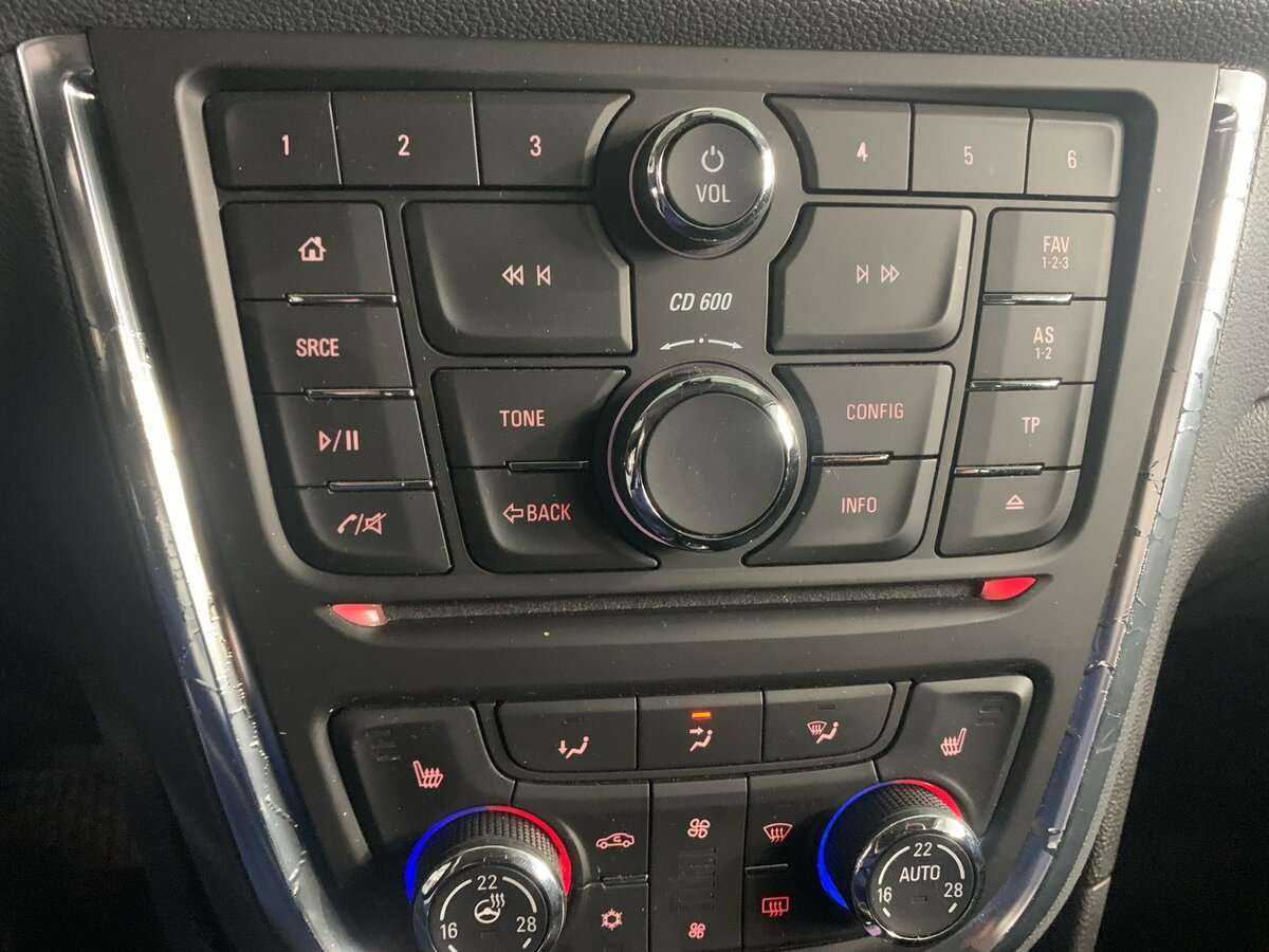 Opel Mokka 2014 года с пробегом. Фото: #12