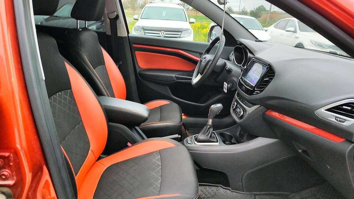 Lada (ВАЗ) Vesta 2019 года с пробегом. Фото: #14