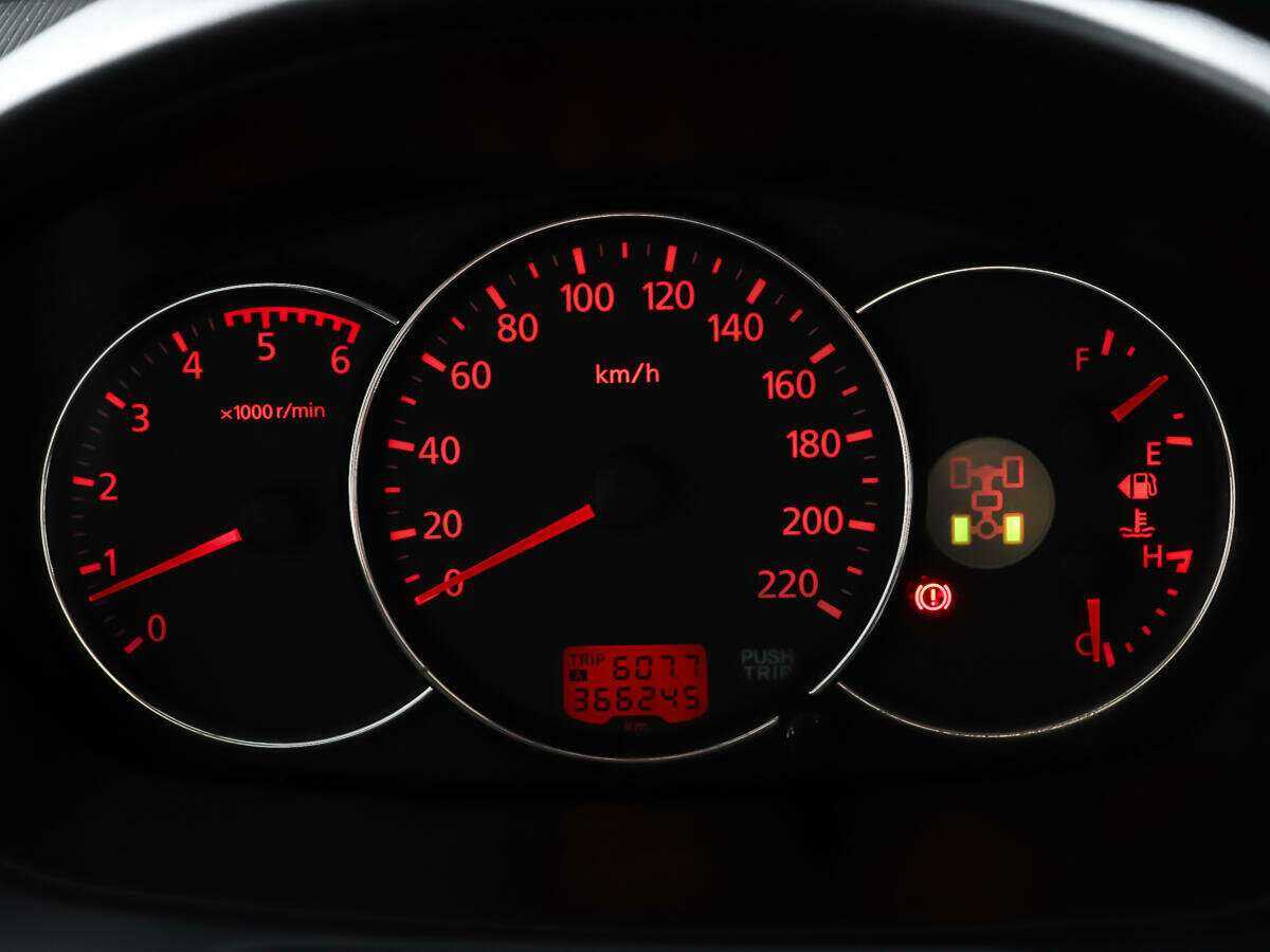 Б/У Митсубиши Паджеро Спорт 2014 года. Фото: #15