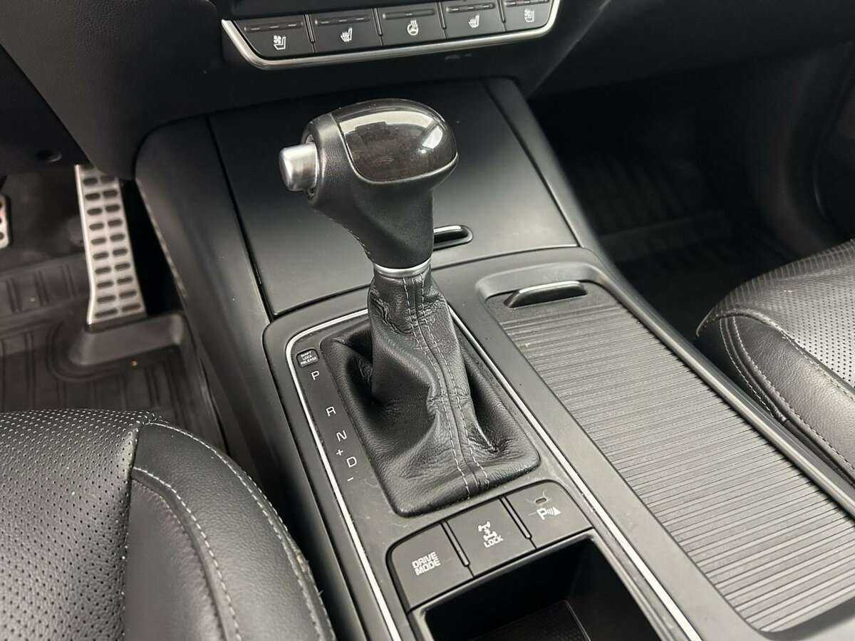 Б/У Киа Соренто 2017 года. Фото: #10