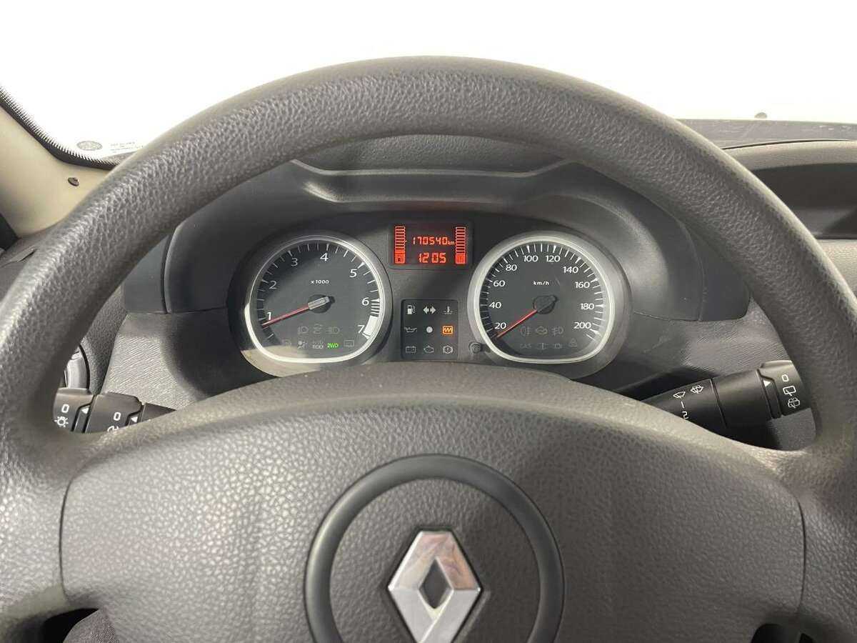 Renault Duster 2012 года с пробегом. Фото: #10