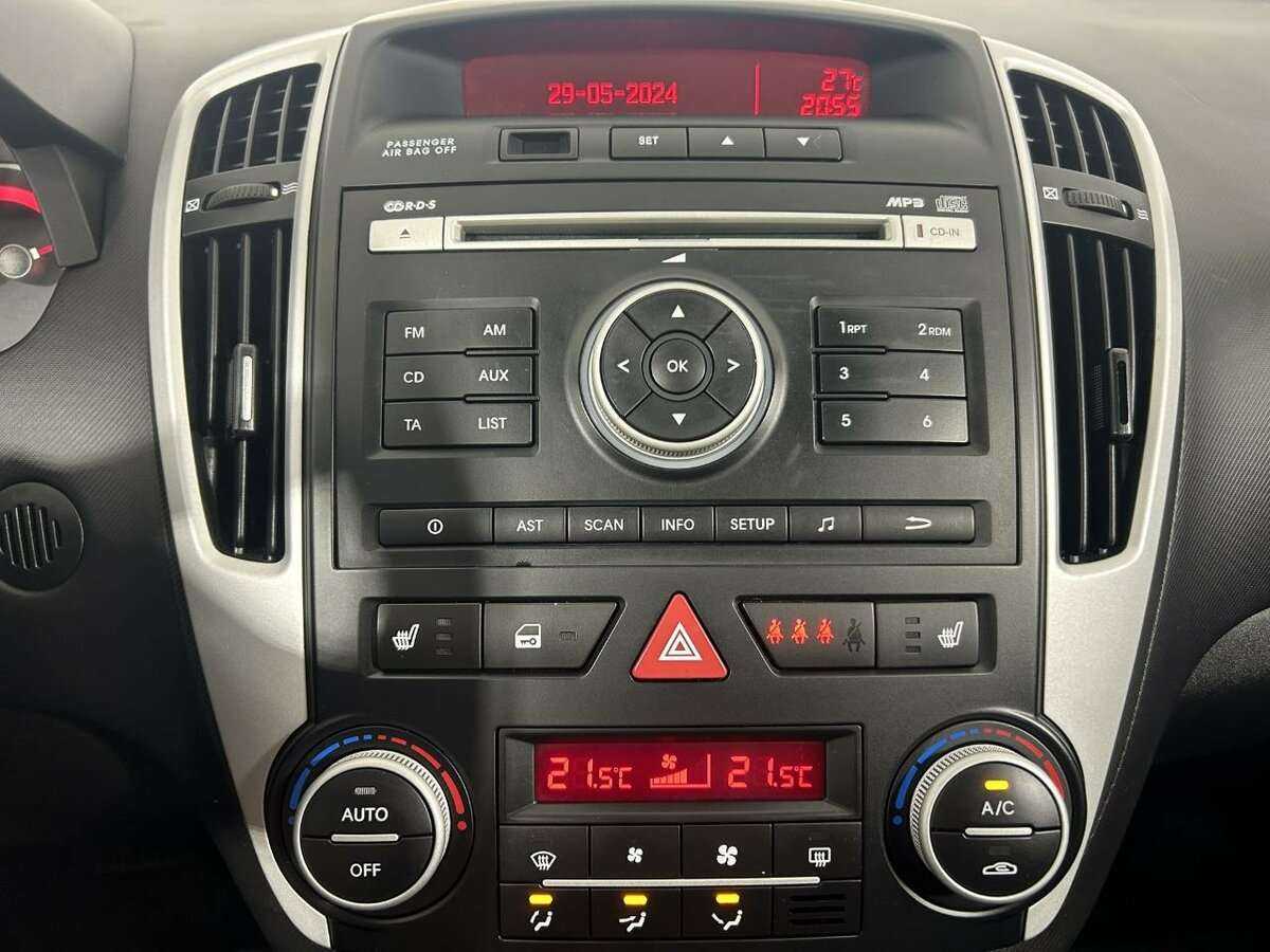 Б/У Киа Сид 2012 года. Фото: #11