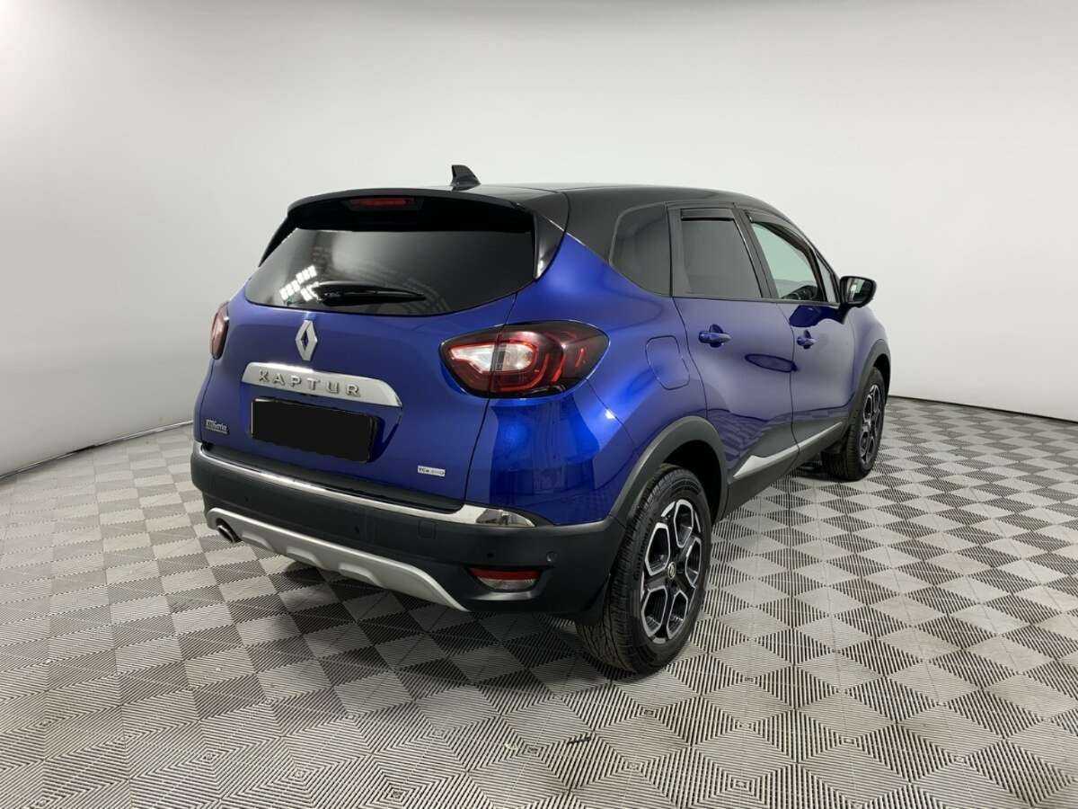 Б/У Рено Каптюр 2021 года. Фото: #4
