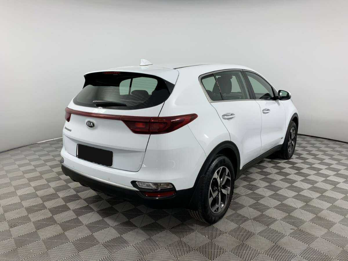 Б/У Киа Спортейдж 2020 года. Фото: #4