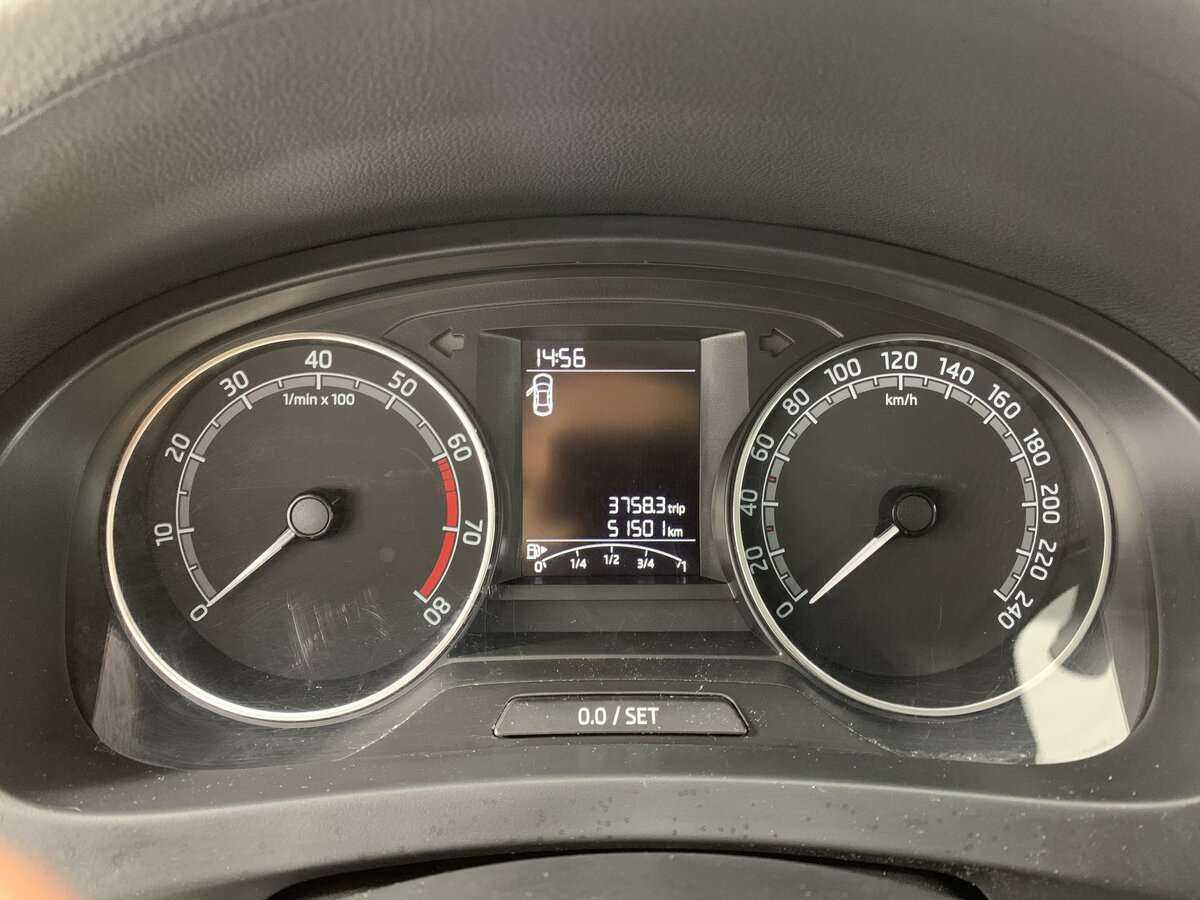 Б/У Шкода Рапид 2019 года. Фото: #10