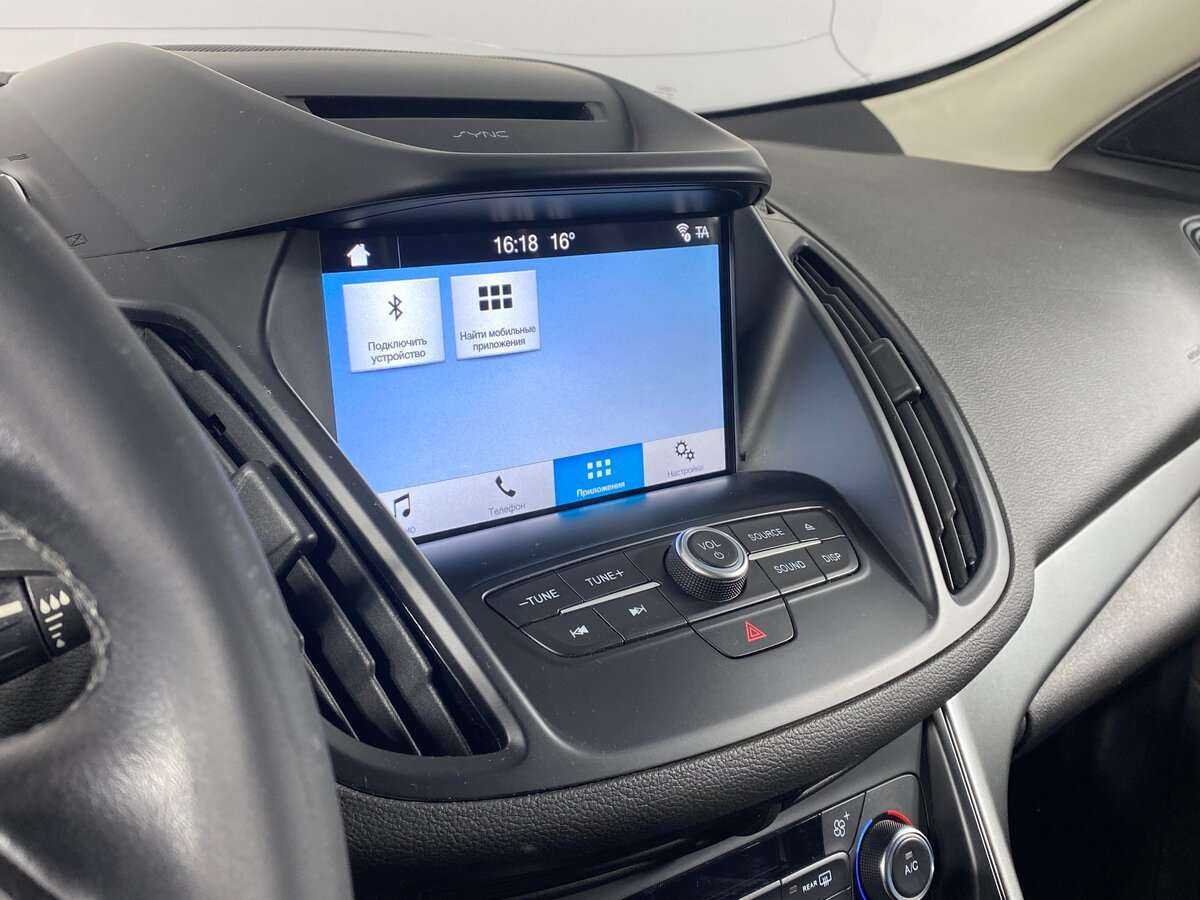 Б/У Форд Куга 2017 года. Фото: #10