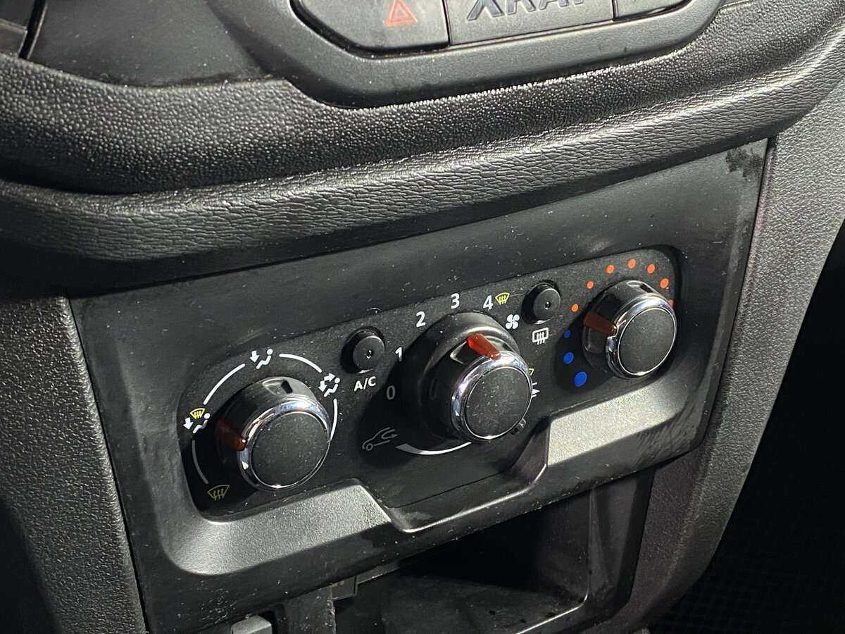 Lada (ВАЗ) XRAY 2016 года с пробегом. Фото: #13