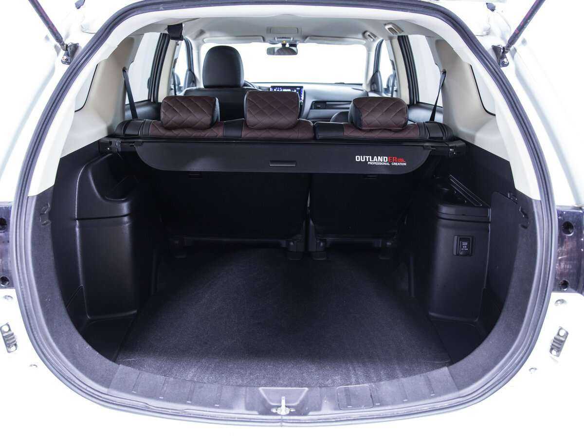 Mitsubishi Outlander 2020 года с пробегом. Фото: #9