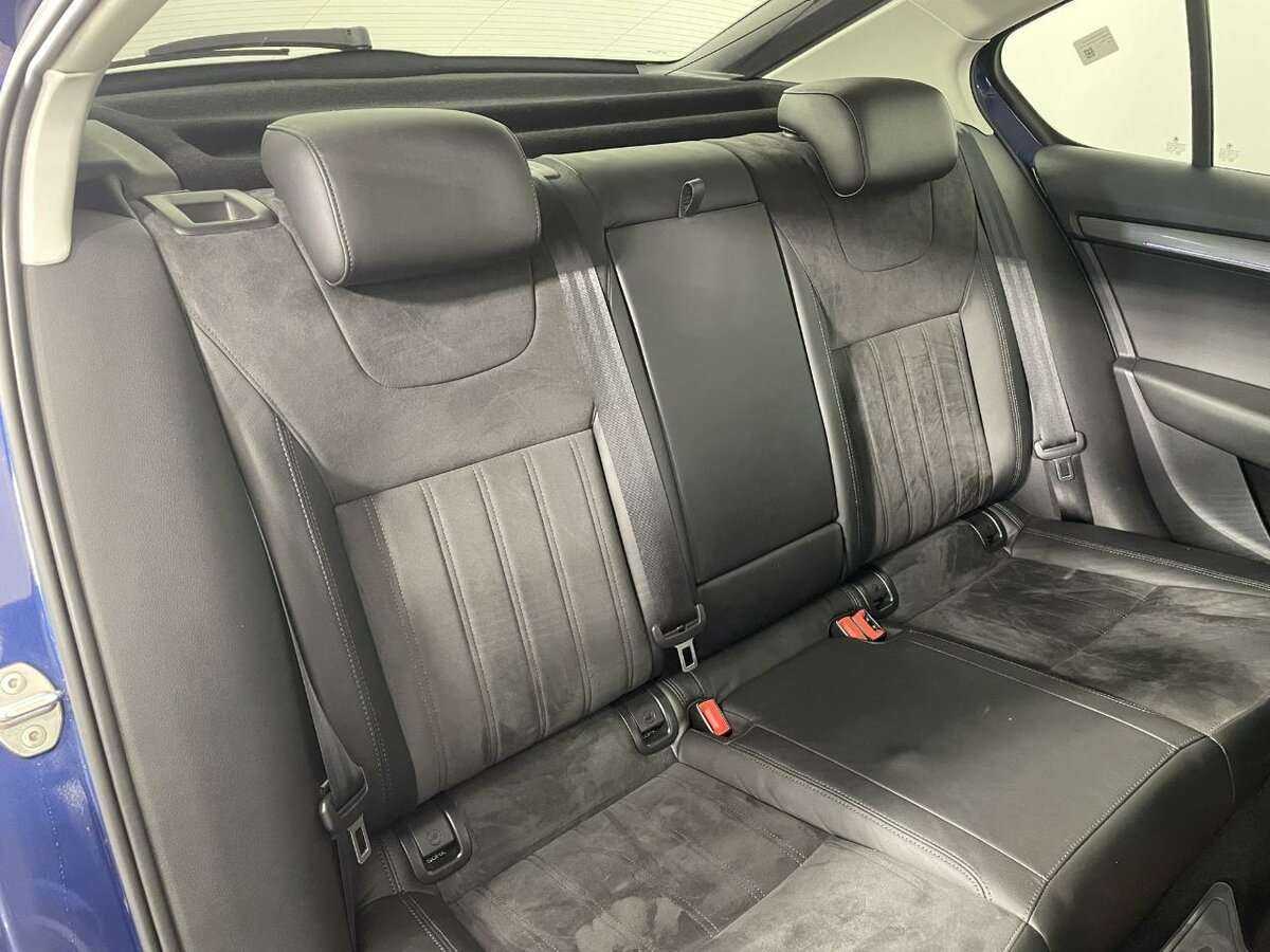 Б/У Шкода Октавия 2017 года. Фото: #14