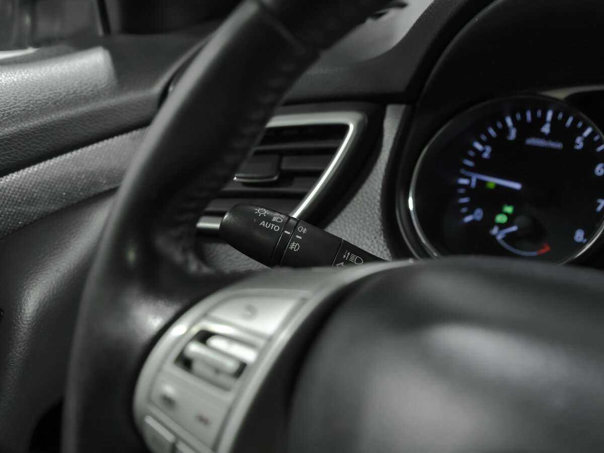 Б/У Ниссан Икс-Трейл 2015 года. Фото: #7