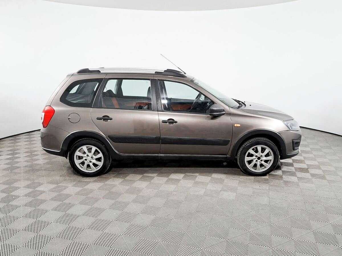 Lada (ВАЗ) Kalina 2016 года с пробегом. Фото: #3