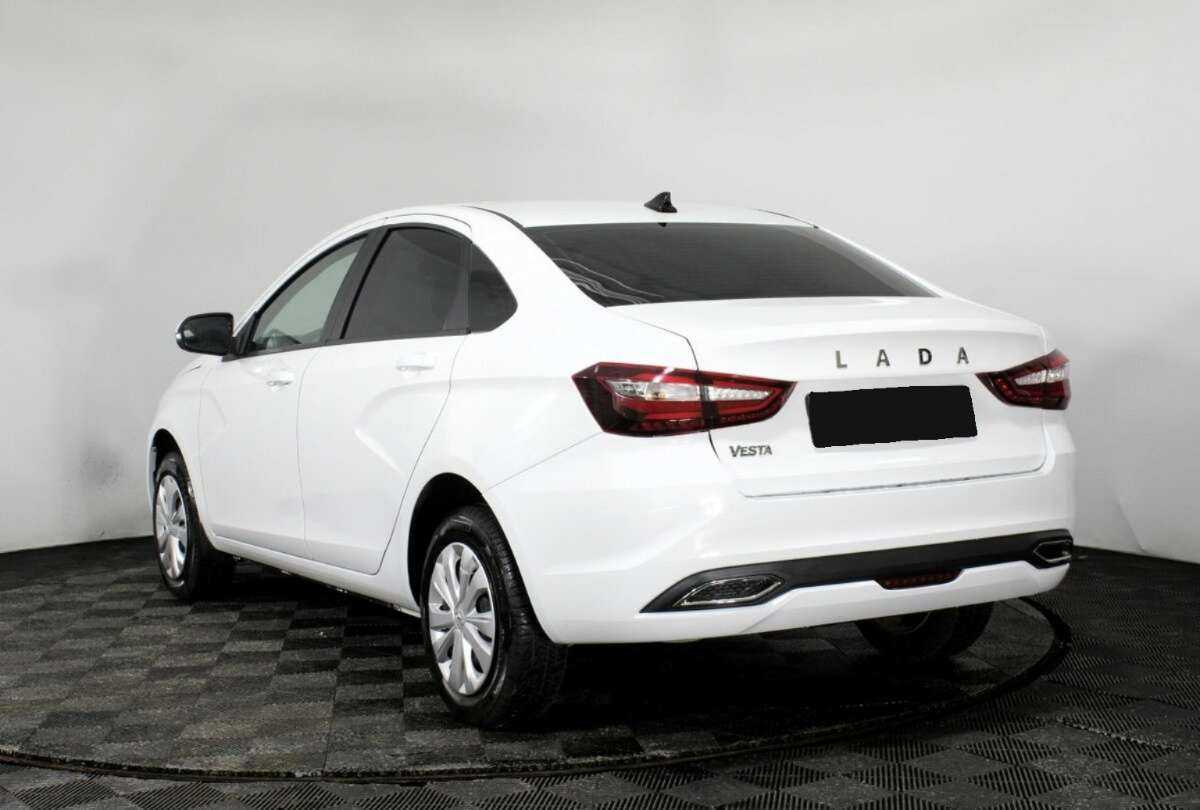 Lada (ВАЗ) Vesta 2023 года с пробегом. Фото: #3