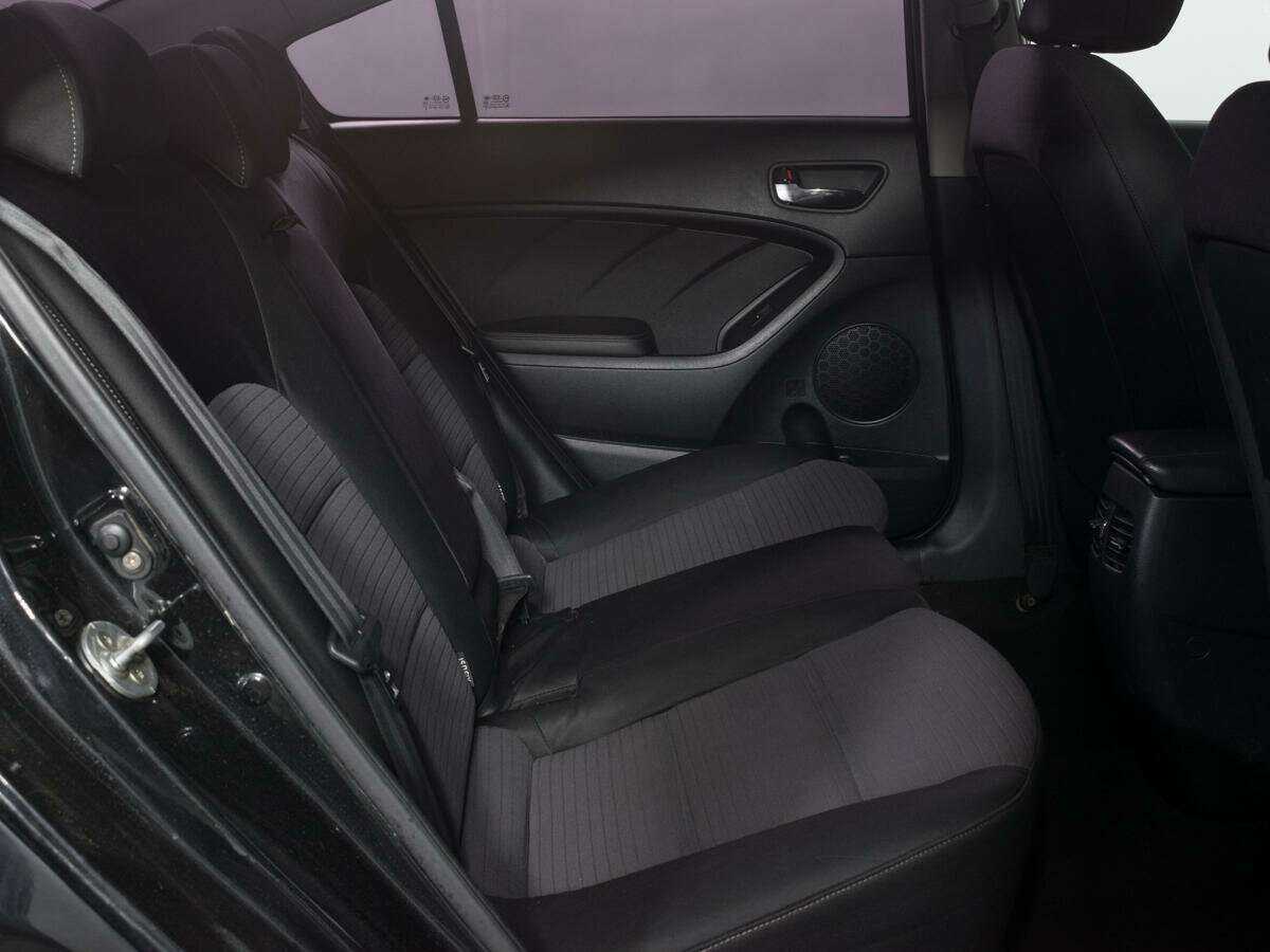 Б/У Киа Церато 2014 года. Фото: #11