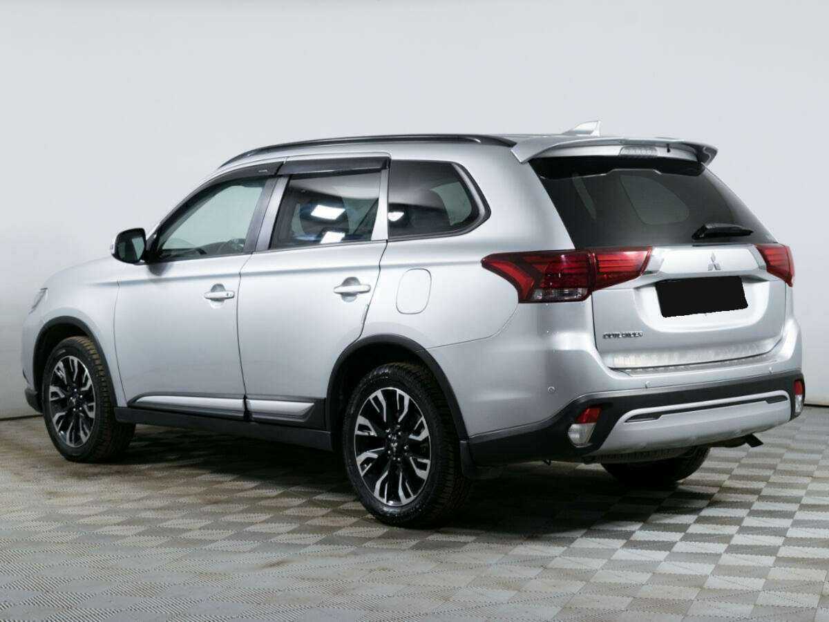 Mitsubishi Outlander 2021 года с пробегом. Фото: #6