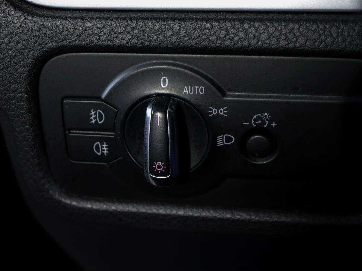 Volkswagen Touareg 2012 года с пробегом. Фото: #20